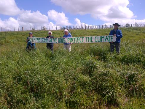 2 Keep The Coal In The Hole