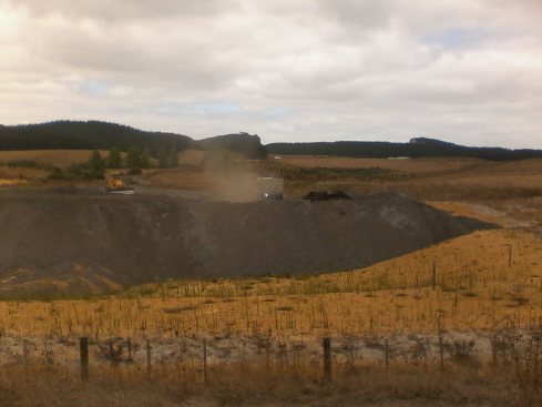 Uncovered coal ash truck at Kopako 3 mine
