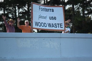FonterraPleaseUseWoodWaste-smaller